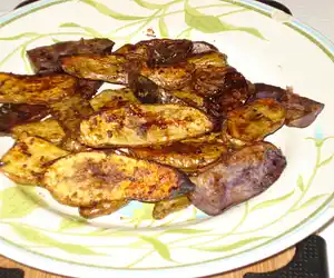 Roasted Fingerling Potato with Balsamic Drizzling