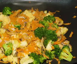 Golden Tofu & Fresh Veggies with Maple Barbecue Sauce