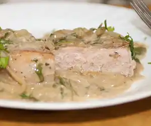 Crockpot Pork Chops with Mushroom Sauce