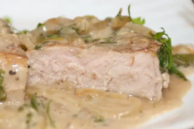 Crockpot Pork Chops with Mushroom Sauce