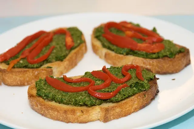 Spinach-Miso Pesto Crostini