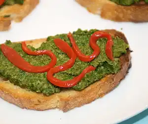 Spinach-Miso Pesto Crostini