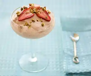 Fresh Strawberry Mousse