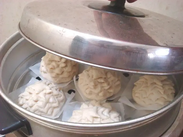 Homemade Steamed Sweet Buns