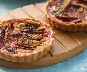 Cinnamon Plum Tart