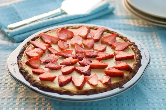 Ricotta & Strawberry Cheese Pie with Almond Crust
