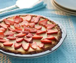 Ricotta & Strawberry Cheese Pie with Almond Crust