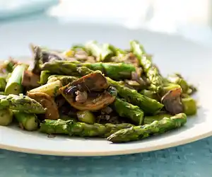 Asparagus with Mushrooms & Fresh Coriander