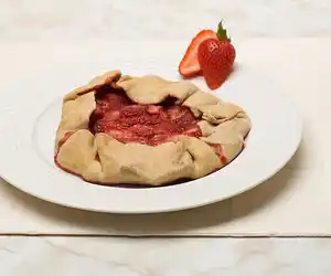 Strawberry Tart for Two
