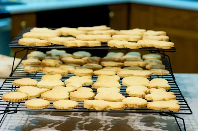 Let these cute little cookies cool completely on the wire racks