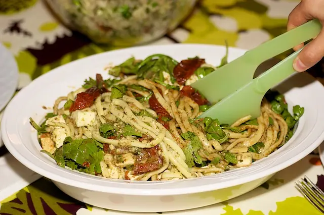 Pesto Pasta Salad with Sun-Dried Tomato, Arugula & Fresh Mozzarella 
