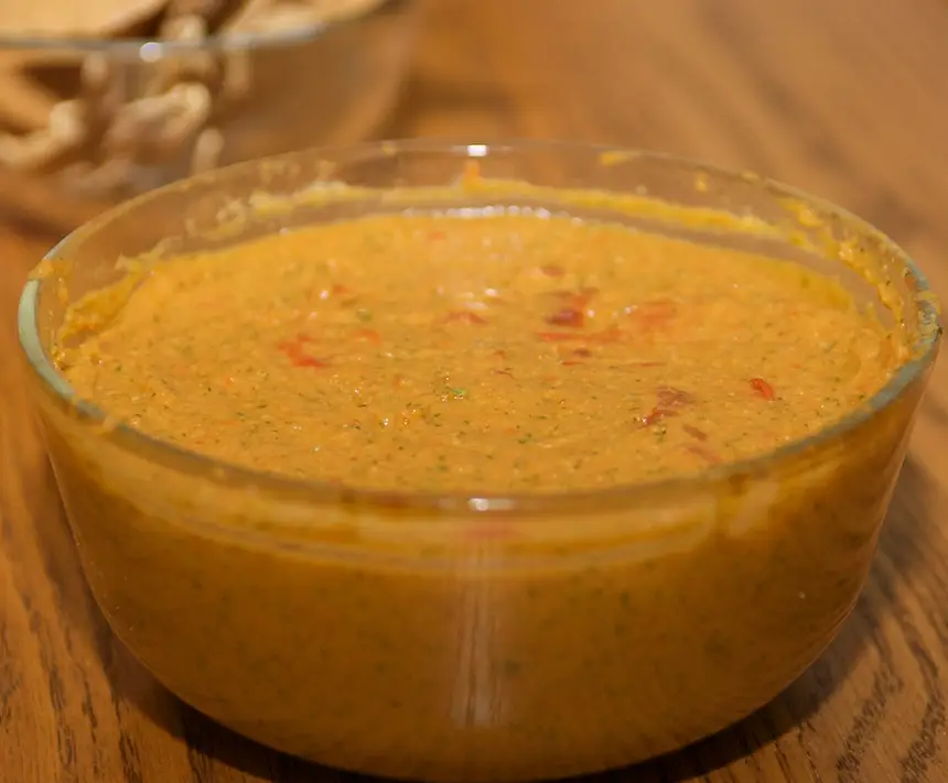Roasted Bell Pepper & Bean Dip