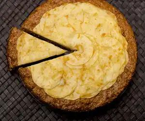 Thanksgiving Spiced Apple Cake