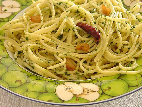 Spagehtti Garlic & Oil
