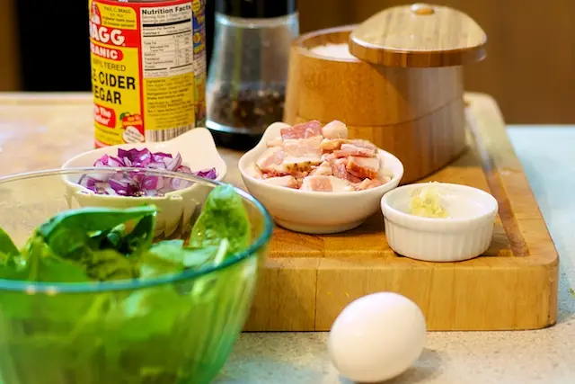 Gather together all the ingredients we need and let’s start...