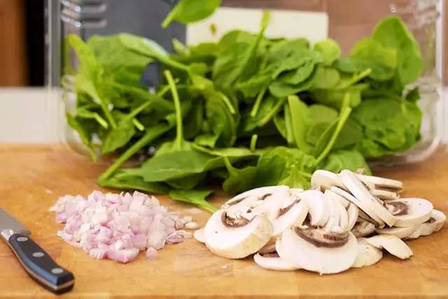 Mushroom, Spinach & Cheese Omelette