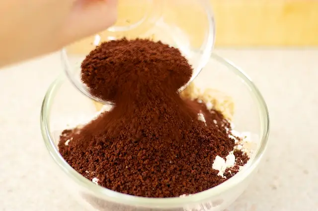 add the instant coffee powder...