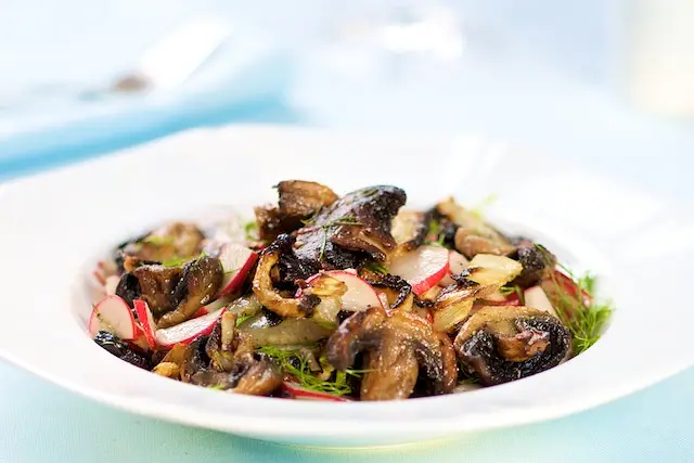 Place on the plate and enjoy :)