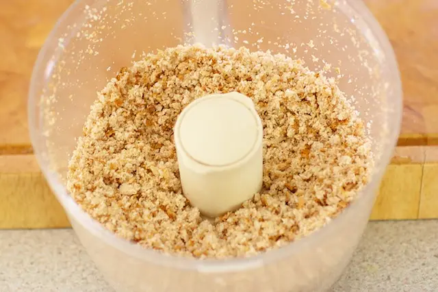 The fresh bread crumbs after processing
