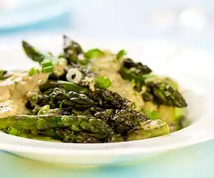 Grilled Asparagus with Asian Peanut Sauce