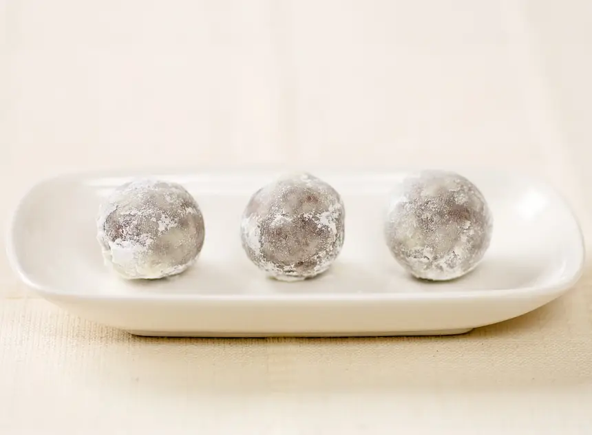 Chocolate Bourbon or Rum Balls