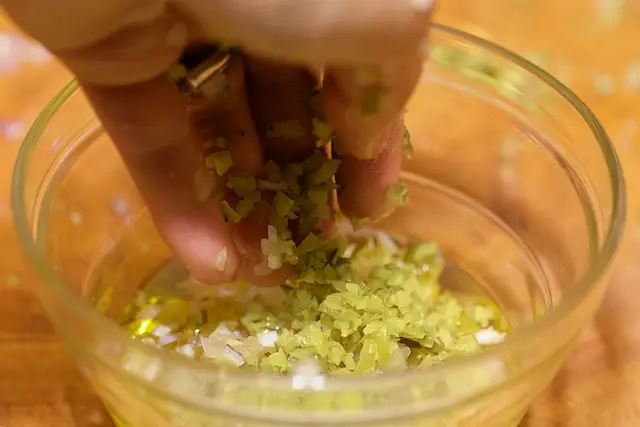 Add the chopped two kinds of pickles.