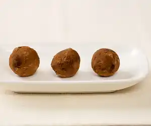 Walnut Chocolate Rum Balls