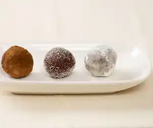 Shortbread Pecan Rum Balls