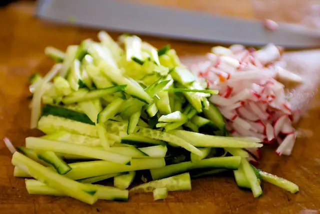 Chop the cucumber and radishes into the match sticks.