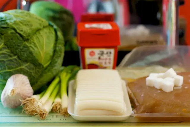 Korean Spicy Rice Cake, Cabbage & Leek Stew