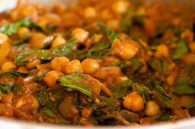 Skillet Kale, Chickpeas & Tomatoes