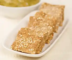 Whole Wheat Sesame Crackers