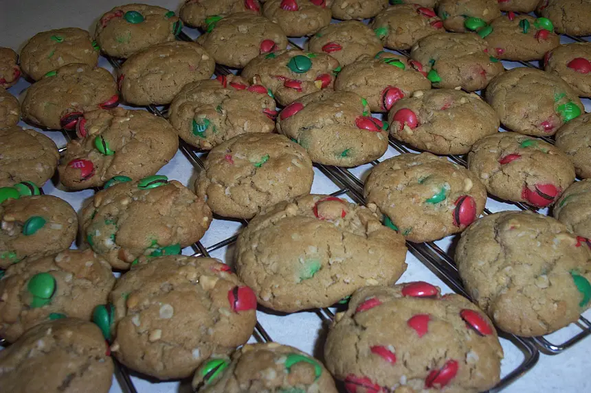 M&M Peanut Butter & Chocolate Cookies