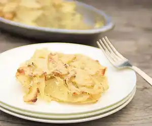 Roasted Garlic Potatoes