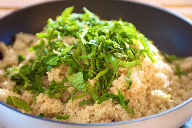add the mint leaves.