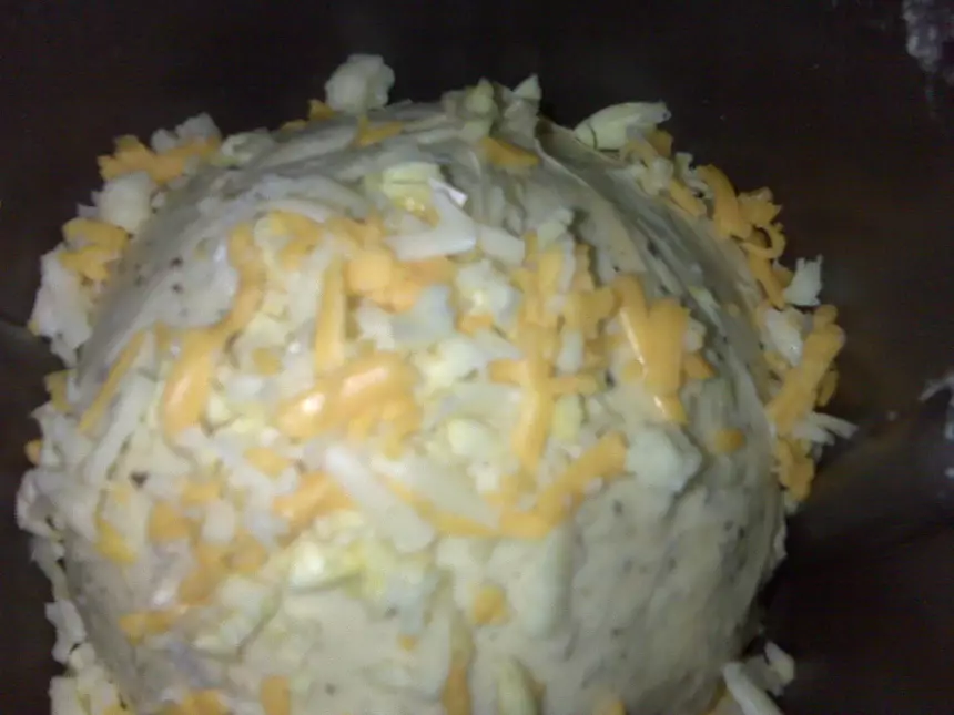 Garlic Cheese Italian Herb Bread for the Bread Maker