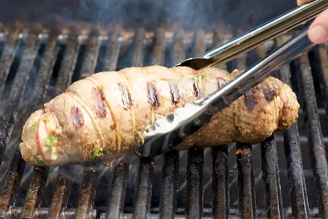Turn, grilling the entire outside