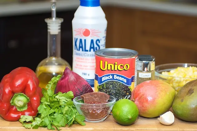All the ingredients you need to make this super delicious salad.