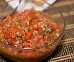 Quick & Spicy Salsa in 15 minutes