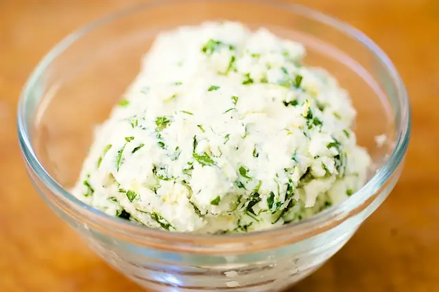 The finished herbed goat cheese