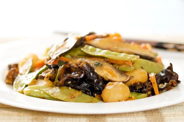 Snow Peas, Carrots & Water Chestnuts Stir-Fry with Asian Sauce