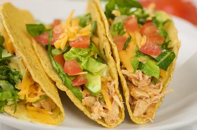 Quick Pulled Chicken Tacos