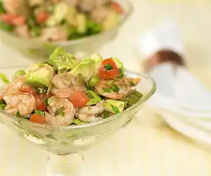 15 Minute Shrimp & Avocado Salad