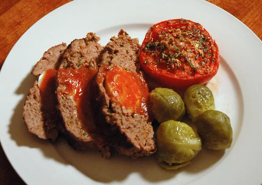 Falscher Hase (False Hare (German Meatloaf))