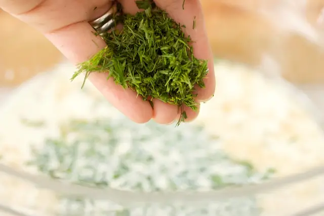 Add the freshly chopped dill.