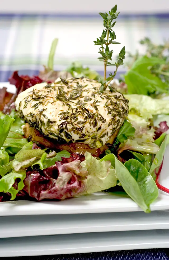 Warm Chévre & Apple Rings with Manitoba Hemp Seed Oil Vinaigrette