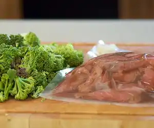 15 Minute Broccoli Beef (Easy)