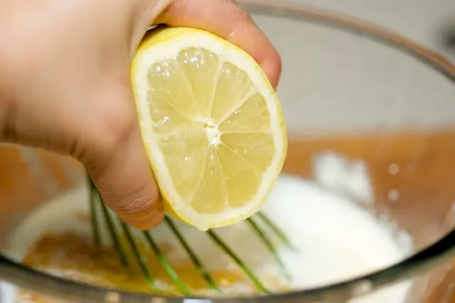 squeeze fresh lemon juice from half of the lemon.