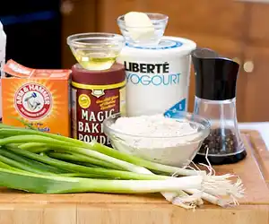 Scallion Biscuits