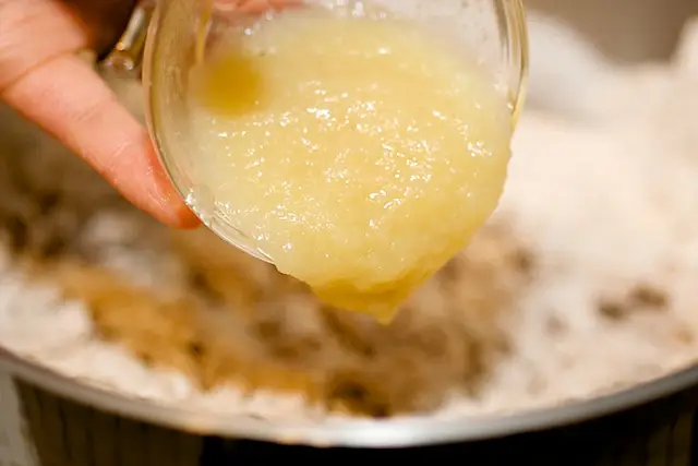 pour in the apple sauce,